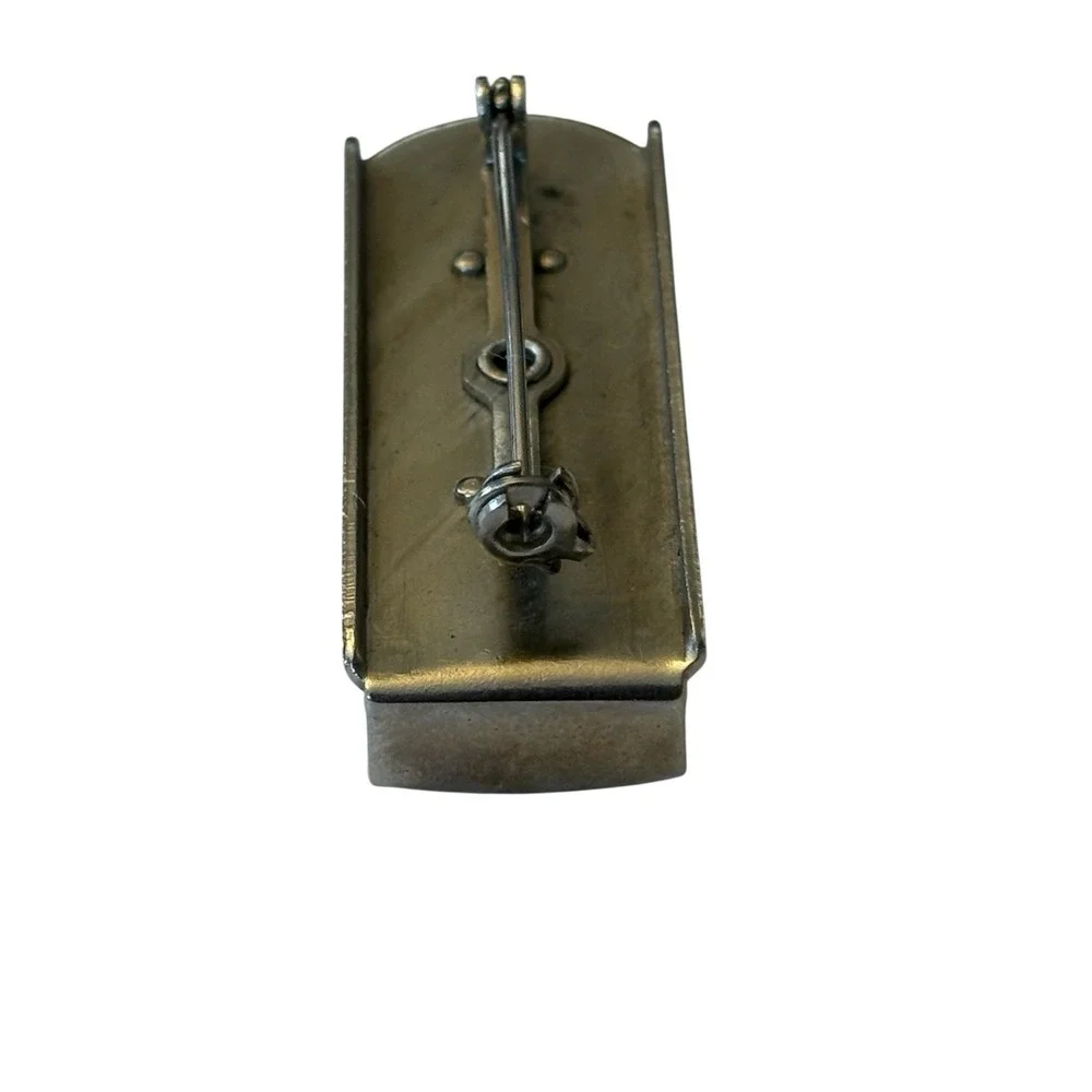 Match Book Holder Pin Lapel‎ Brooch Silver Tone Metal Vintage Retro Fob Carrier
